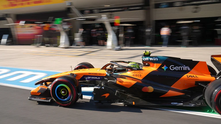 McLaren driver Lando Norris of Britain steers his car during the qualifying session of the Chinese Formula One Grand Prix at the Shanghai International Circuit, in Shanghai, China, Saturday, March 14, 2026. - | Photo: AP/Andy Wong