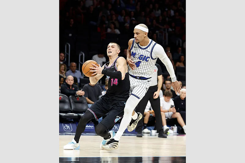 Basketball: Miami Heat vs Orlando Magic