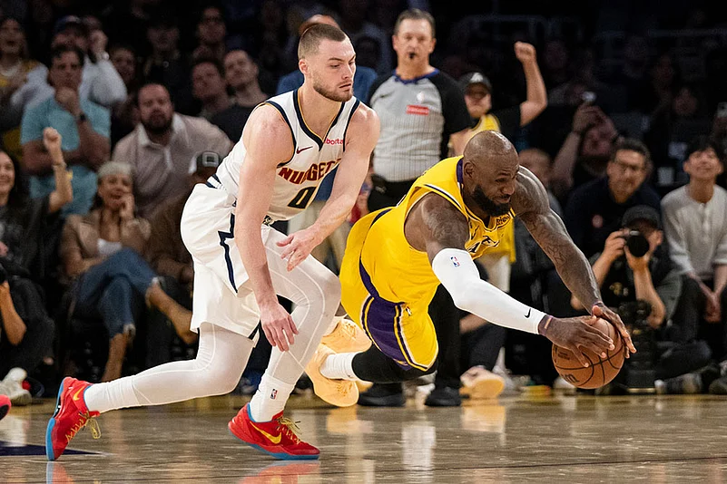 NBA Basketball Game: Los Angeles Lakers vs Denver Nuggets