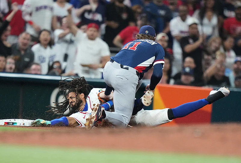 USA vs Dominican Republic World Baseball Classic 2026 semifinal game-baseman Gunnar Henderson