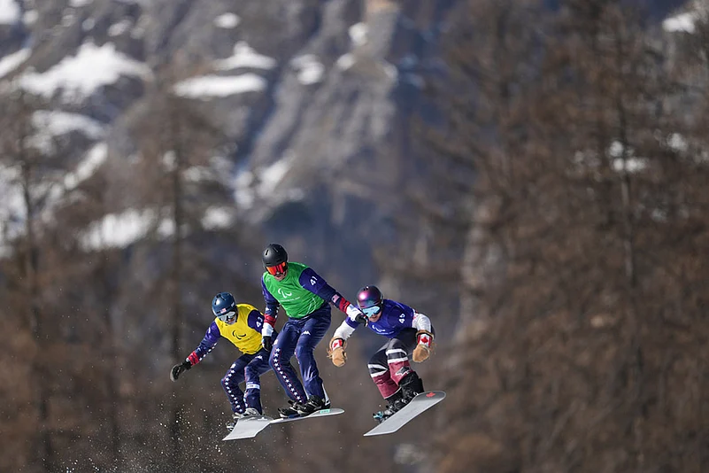 Milan Cortina Paralympics Snowboard