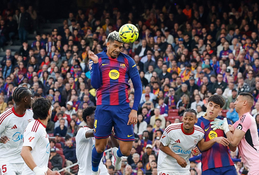 Barcelona vs Sevilla La Liga soccer match-Ronald Araujo 