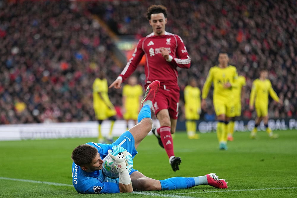 English Premier League: Liverpool vs Tottenham Hotspur