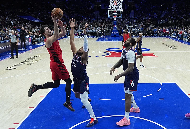 Philadelphia 76ers Vs Portland Trail Blazers NBA game-Trendon Watford