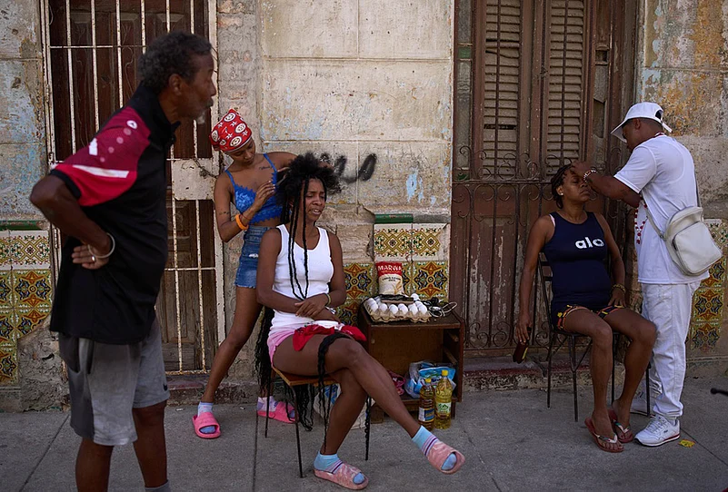 Cuba Blackout -Cuba plunged into islandwide blackout as power crisis worsens