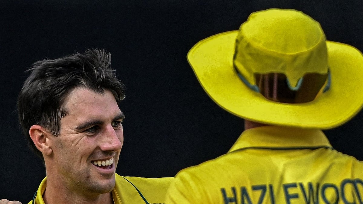 X/CricketAus : Pat Cummins and Josh Hazlewood.