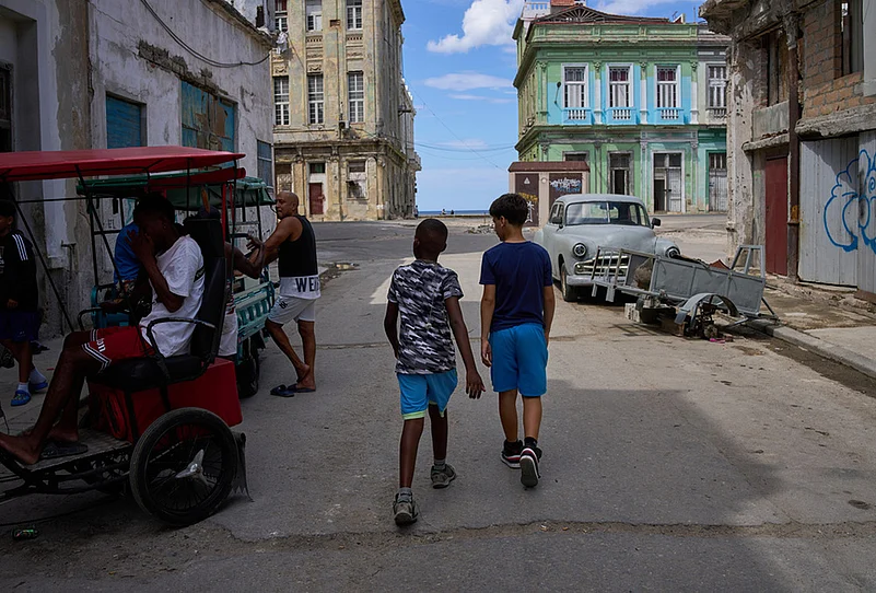 Cuba Blackout -Cuba plunged into islandwide blackout as power crisis worsens