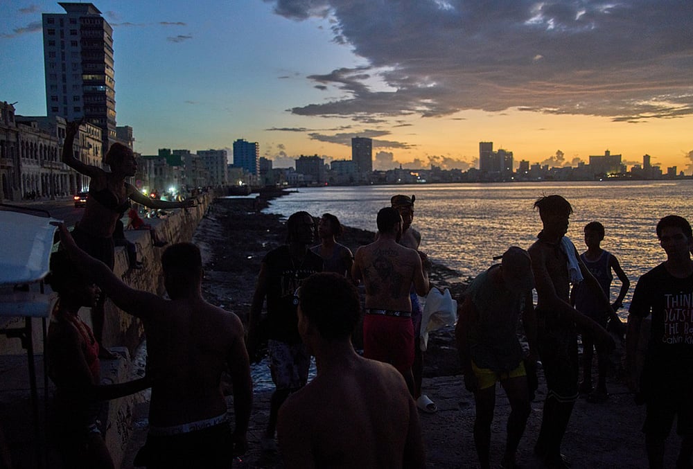 Cuba Blackout -Cuba plunged into islandwide blackout as power crisis worsens