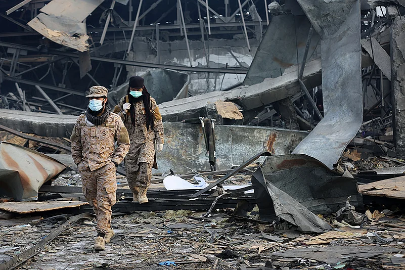 Pakistan Attacks Kabul Hospital
