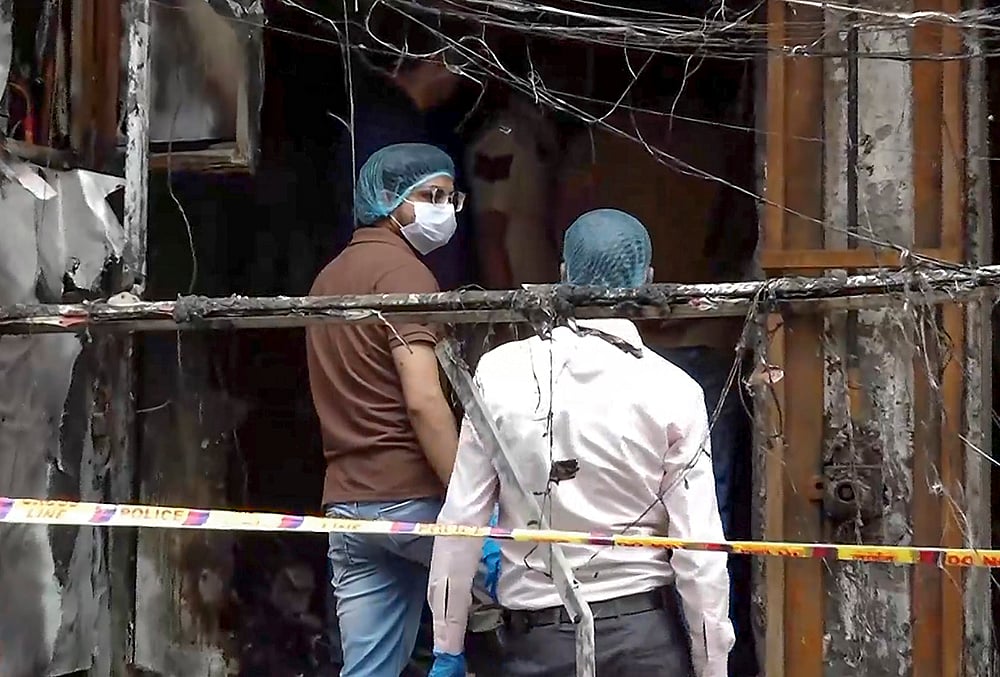 Forensic team inspects Palam building after fire kills nine in Delhi