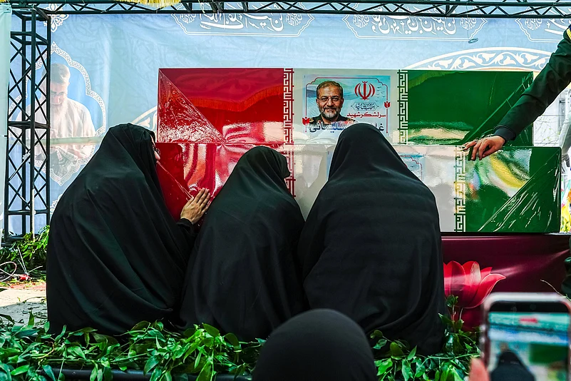 Iran death Ali Larijani