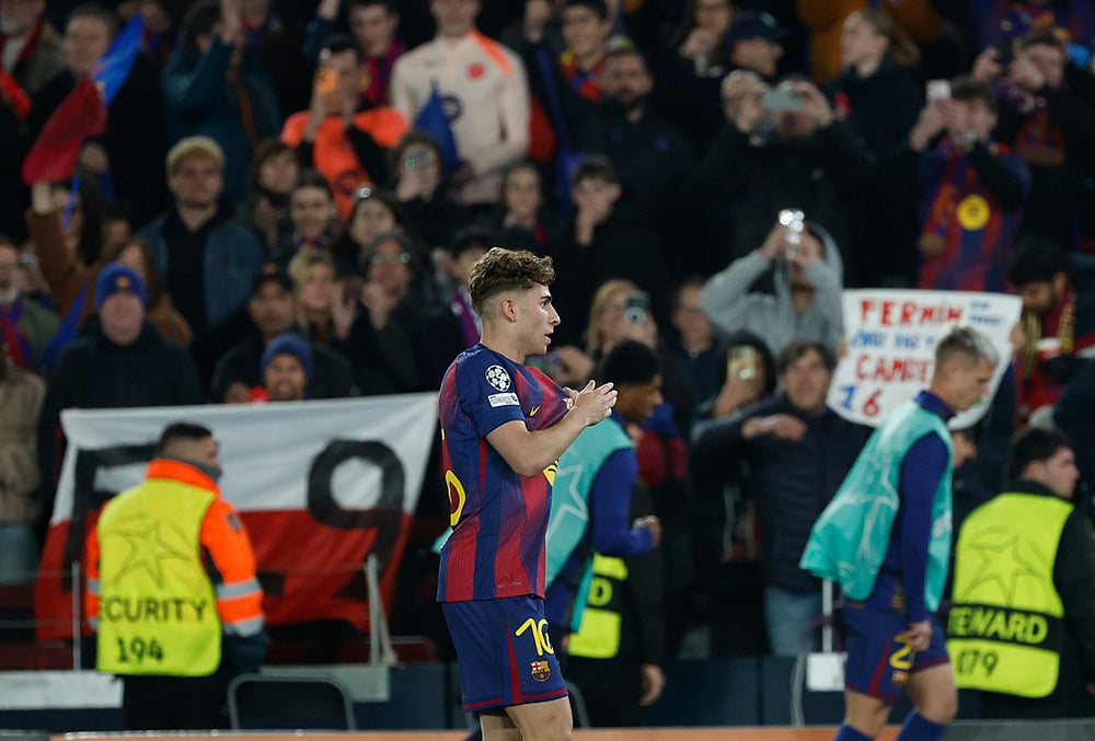 FC Barcelona VS Newcastle United FC Champions League Soccer-Fermin Lopez