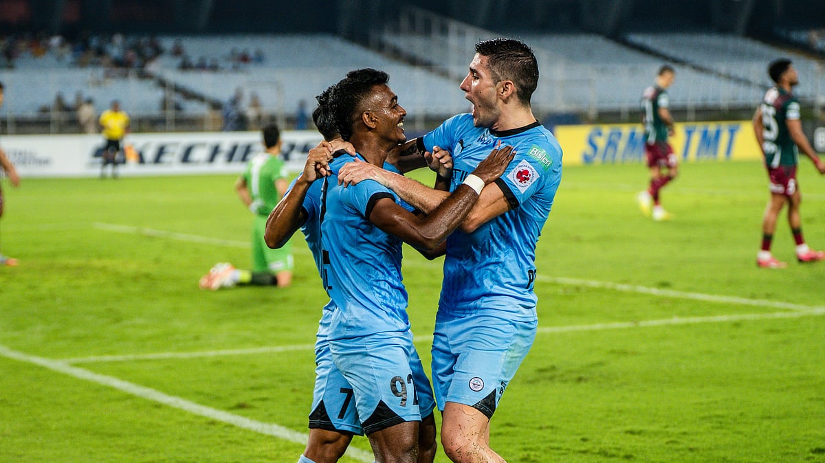 AIFF : Mumbai City FC players celebrate after scoring a goal against Mohun Bagan during ISL 2025-26. 