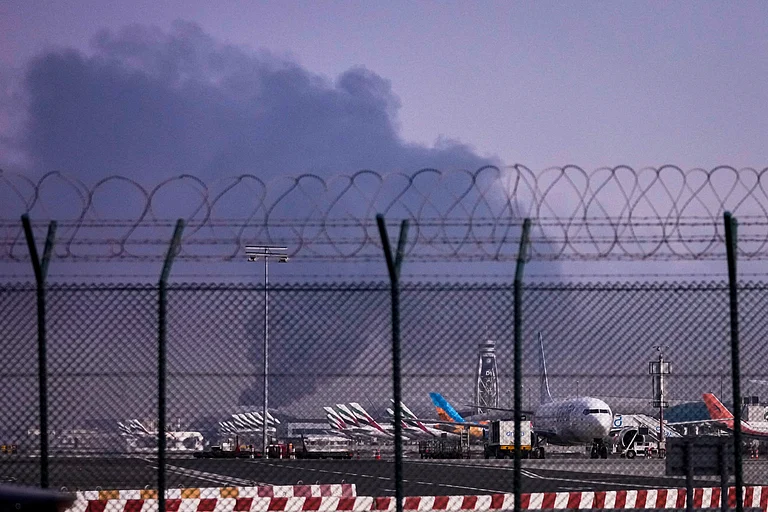 Emirates Iran US Israel - null