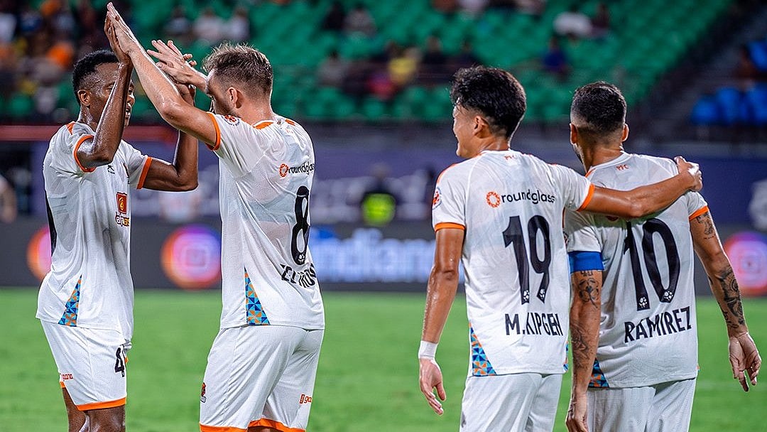 RGPunjabFC/X : Punjab FC footballers celebrate a goal against Kerala Blasters in ISL 2025-26. 