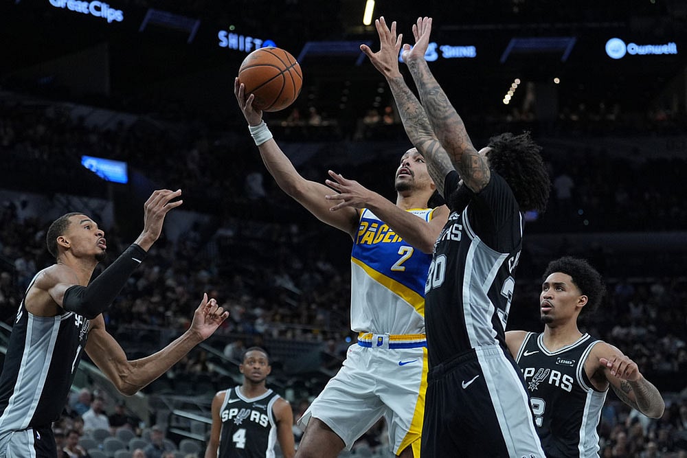 Basketball: Indiana Pacers vs San Antonio Spurs