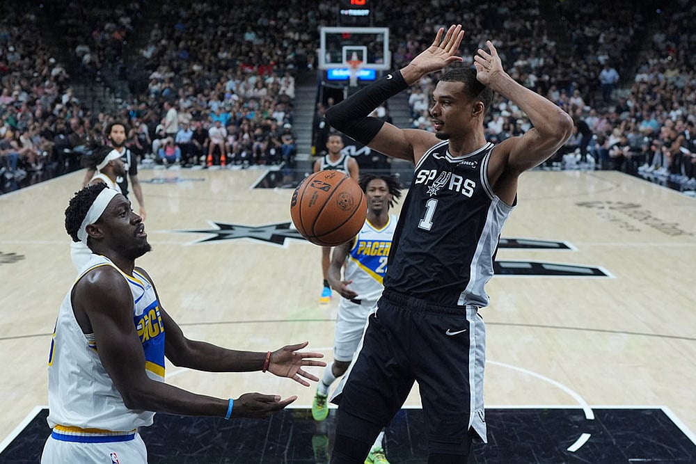 NBA: Indiana Pacers vs San Antonio Spurs