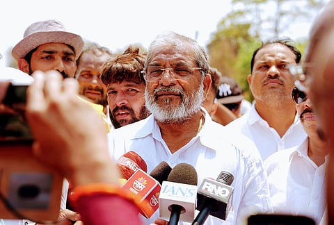 Mango and cashew farmers from the Konkan region stage a protest under the leadership of Raju Shetti of Swabhimani Shetkari Sanghatana, blocking the Mumbai–Goa National Highway from 11 AM on March 23, demanding urgent government action after crop losses caused by erratic weather.
