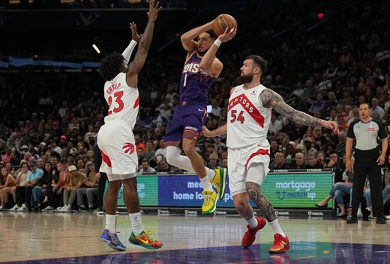 Phoenix Suns Vs Toronto Raptors NBA basketball-Devin Booker