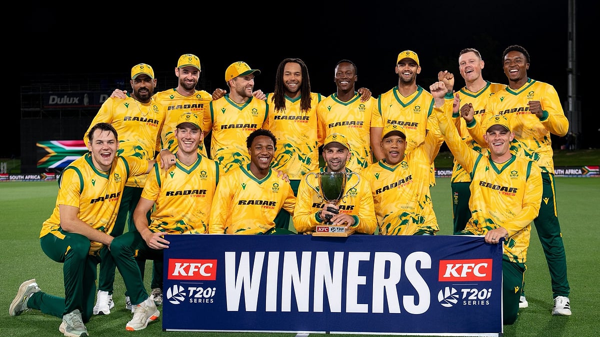 South Africa beat New Zealand by 33 runs in 5th T20I to seal the series by 3-2. - X/Proteas Men