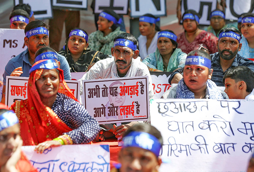 Safai Karmachari Andolan workers protest at Jantar Mantar