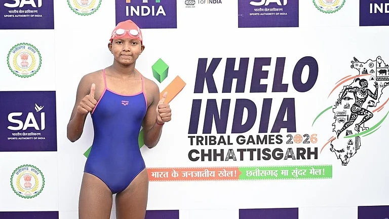 Anjali Munda won the gold medal in the women's 200m freestyle swimming event of Khelo India Tribal Games 2026. - Khelo India