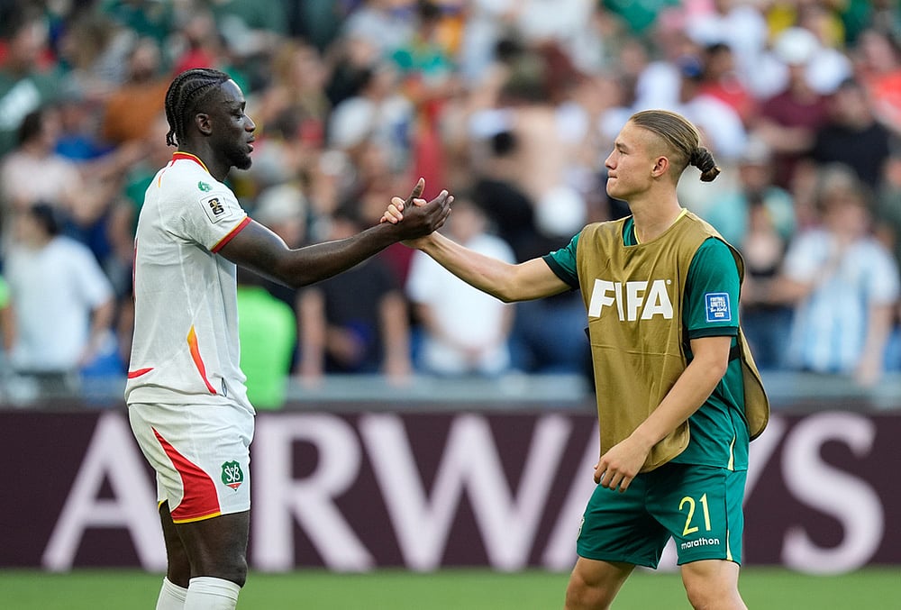 Bolivia vs Suriname 2026 FIFA World Cup Play-Off match-Myenty Abena