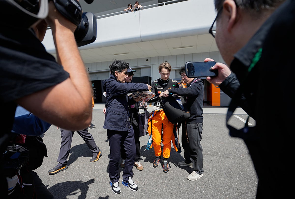 Japanese Grand Prix 2026 Practice 1 photos-Oscar Piastri