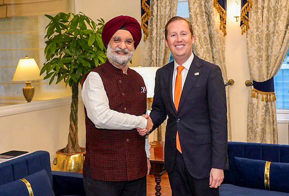 Taranjit Singh Sandhu meets Sergio Gor