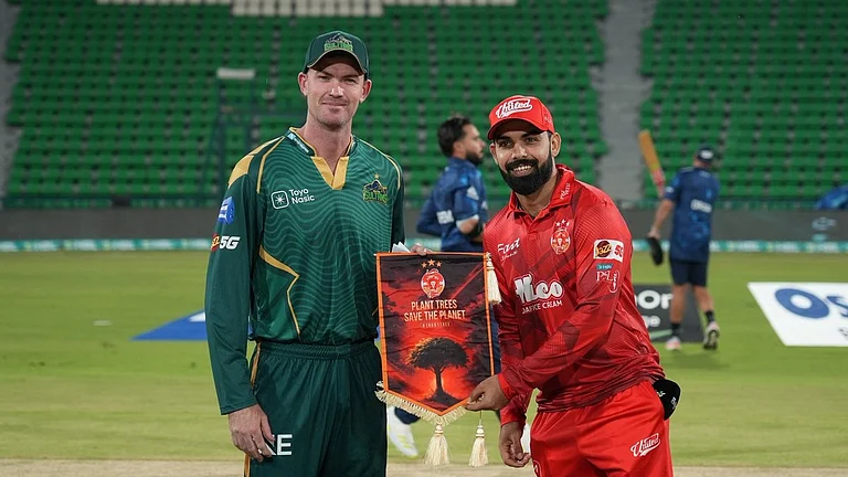 IU will take on MS in match 40 of IPL 2026 at the National Stadium, Karachi on Sunday, April 26. - X/@thepslt20