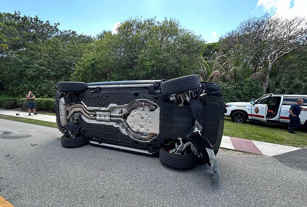 Tiger Woods rollover crash 2026