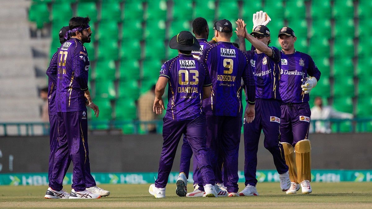 Quetta Gladiators take on table-toppers Peshawar Zalmi at the National Stadium in Karachi. - thepslt20/X