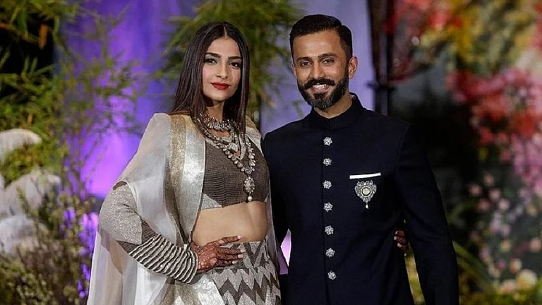 Sonam Kapoor, Anand Ahuja welcome second baby - Instagram