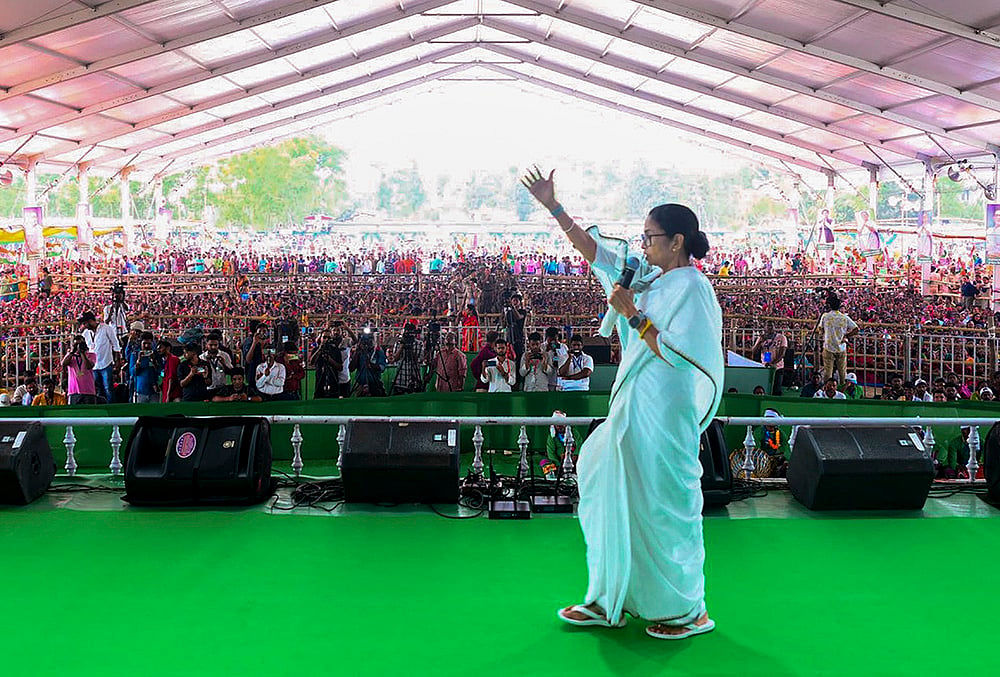 WB polls: CM addresses rally at Narayangarh