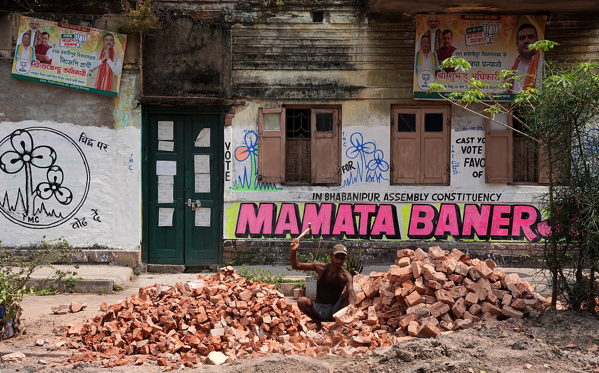 Sandipan Chatterjee  : Bhabanipur is set to host the most high-voltage clash in this year's Bengal assembly elections.