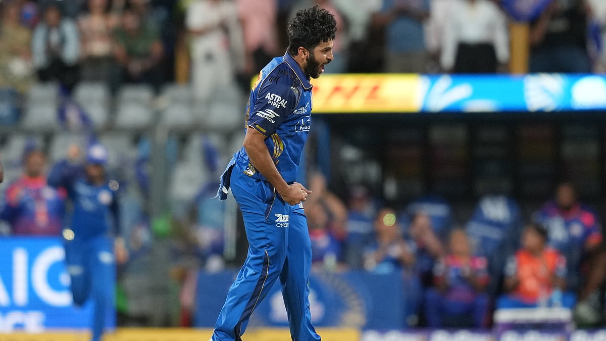 | Photo: AP/Rafiq Maqbool : Mumbai Indians' Shardul Thakur celebrates the wicket of Kolkata Knight Riders' captain Ajinkya Rahane during the Indian Premier League cricket match between Mumbai Indians and Kolkata Knight Riders in Mumbai, India, Sunday, March 29, 2026.