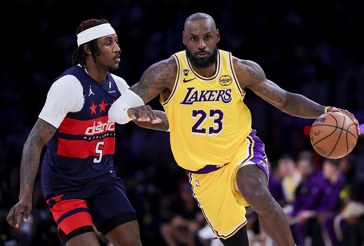 Los Angeles Lakers Vs Washington Wizards NBA basketball-LeBron James