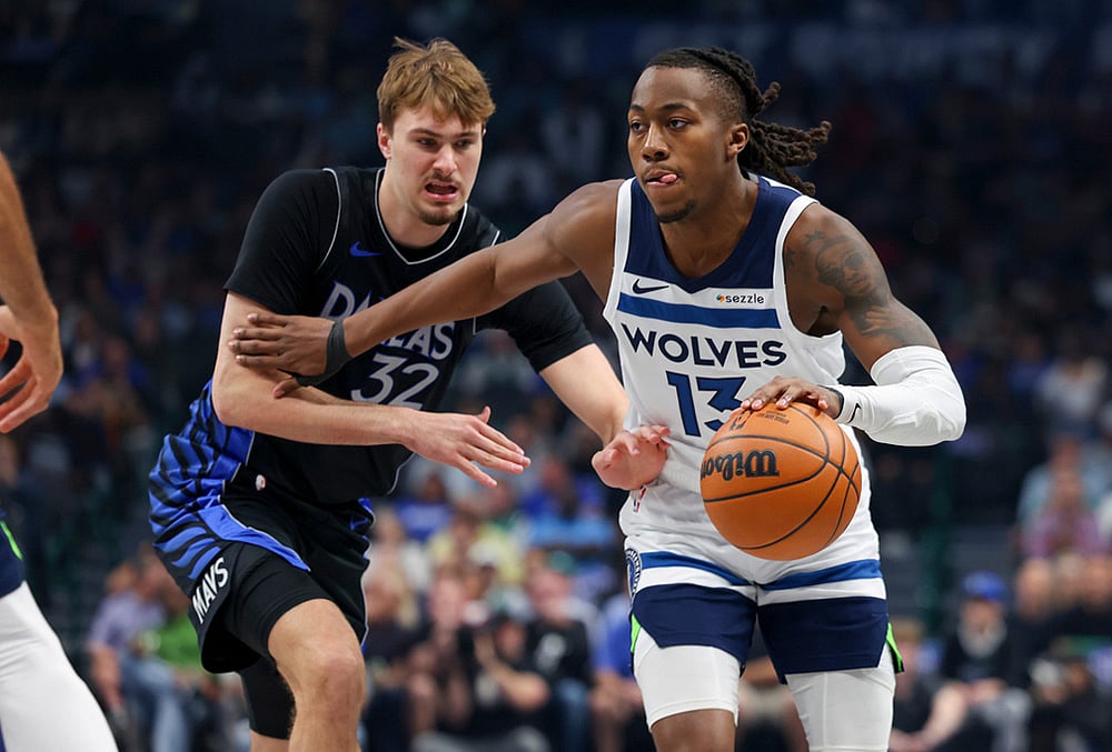 Dallas Mavericks Vs Minnesota Timberwolves NBA Basketball-Ayo Dosunmu