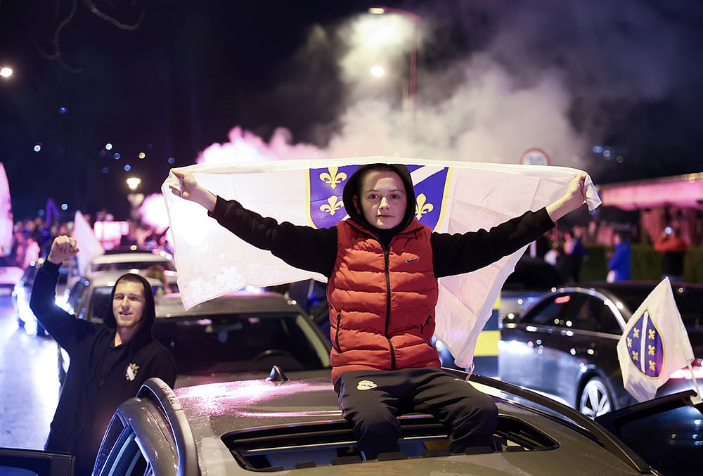 Bosnia vs Italy World Cup qualifying playoff final-Bosnian fans 