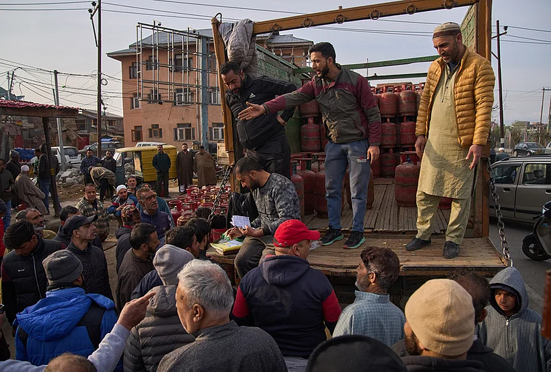 India Srinagar fuel crisis