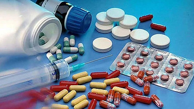 Pakistan Weightlifting Chief, Coach Handed Life Bans By CAS For Systemic Doping