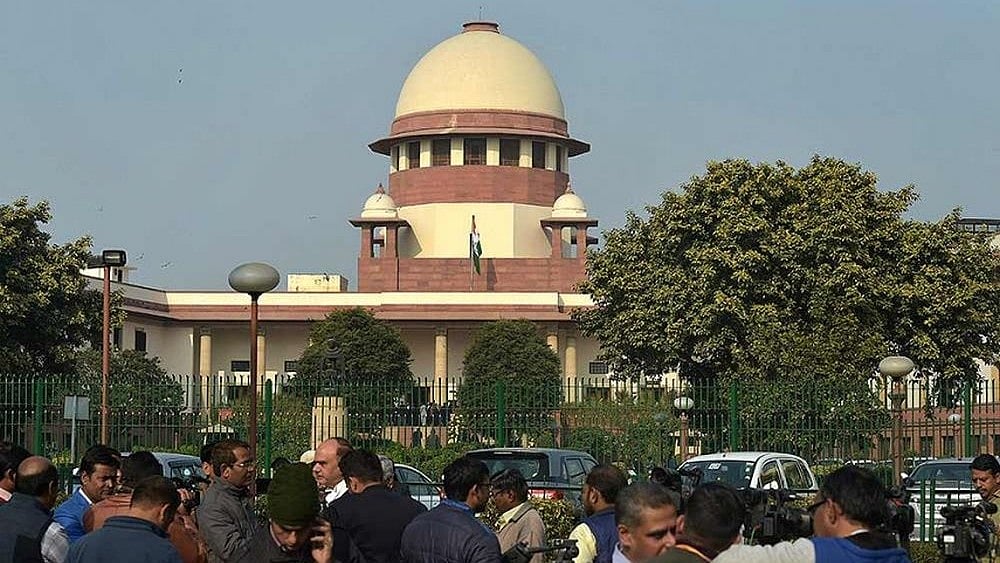 SC Pulls Up Bengal Govt After 7 Judicial Officers Held Hostage In Malda - Representative Image 