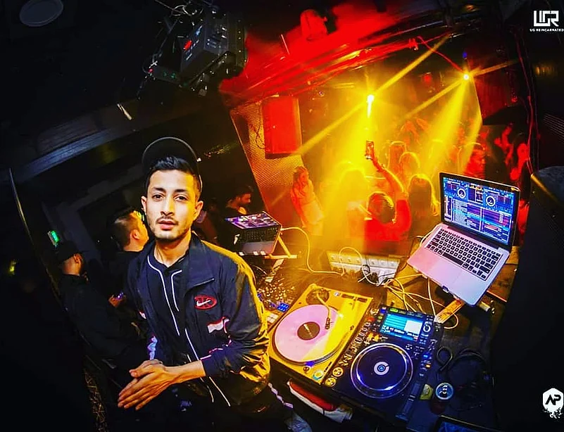 DJ Boh!b