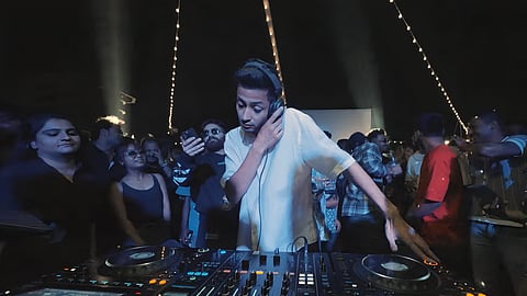 DJ Boh!b