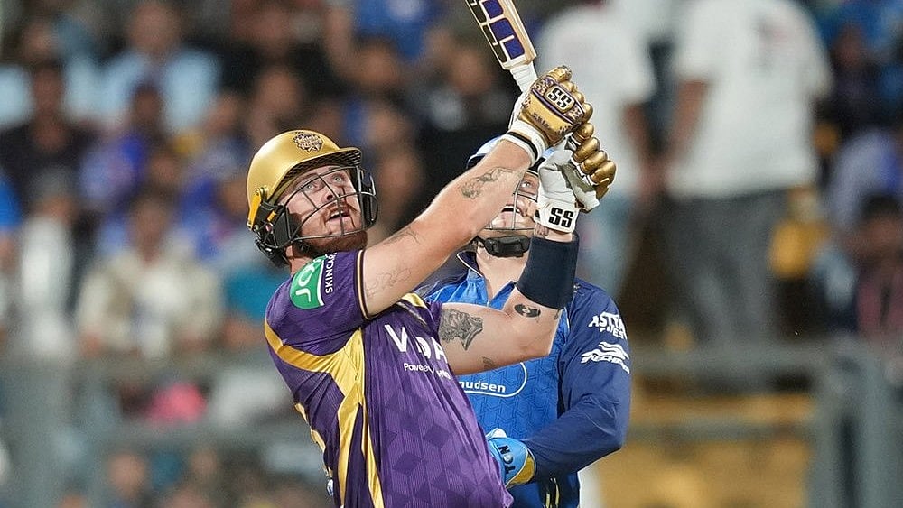 Kolkata Knight Riders' Finn Allen plays a shot during the Indian Premier League cricket match between Mumbai Indians and Kolkata Knight Riders in Mumbai. - | Photo: AP/Rafiq Maqbool