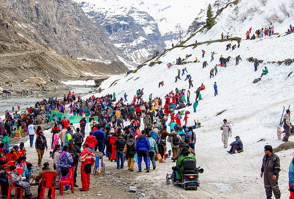 Weather: Snow in Lahaul and Spiti