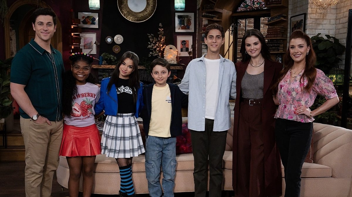 Selena Gomez Directorial Debut in Wizards Beyond Waverly Place Finale - Instagram 