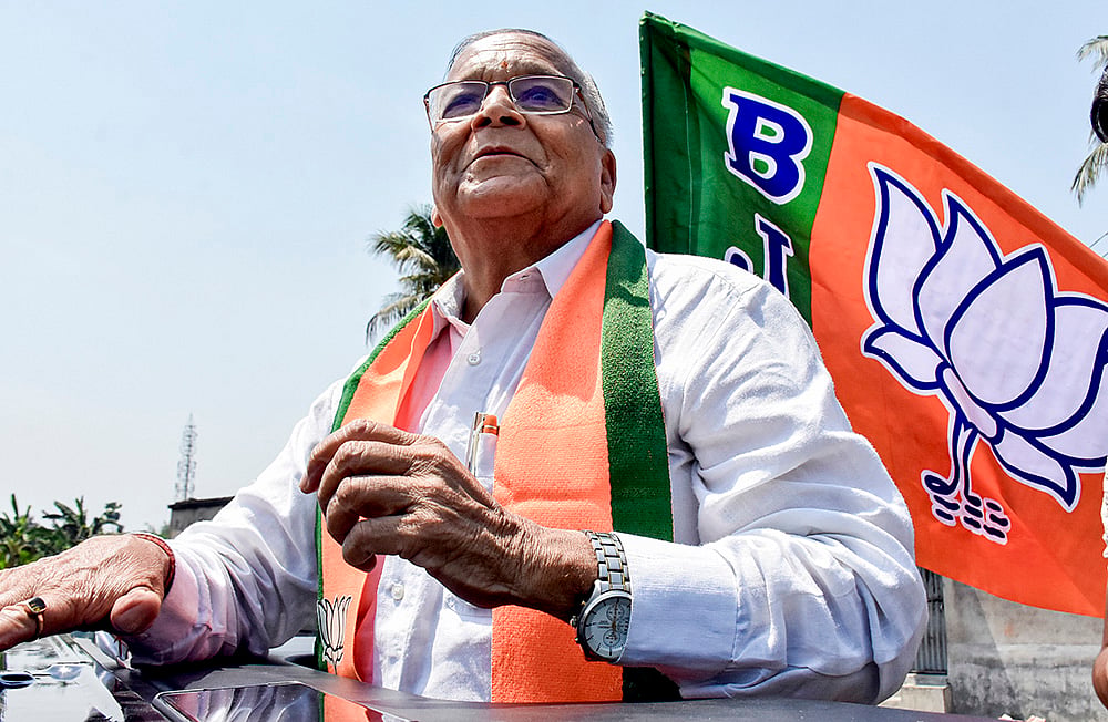 WB polls: Bharat Kumar campaigns