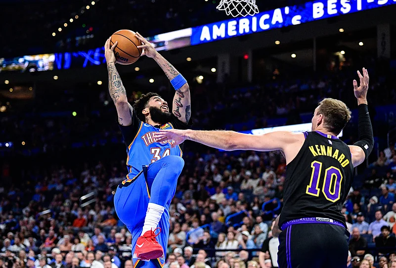 Oklahoma City Thunders Vs Los Angeles Lakers nba basketball-Kenrich Williams