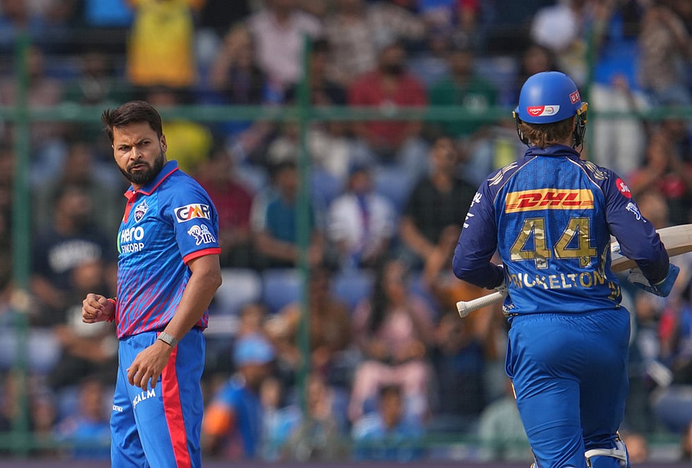 IPL 2026 DC vs MI Indian Premier League cricket match-Mukesh Kumar